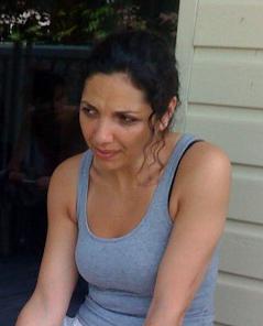 Nadine Naws